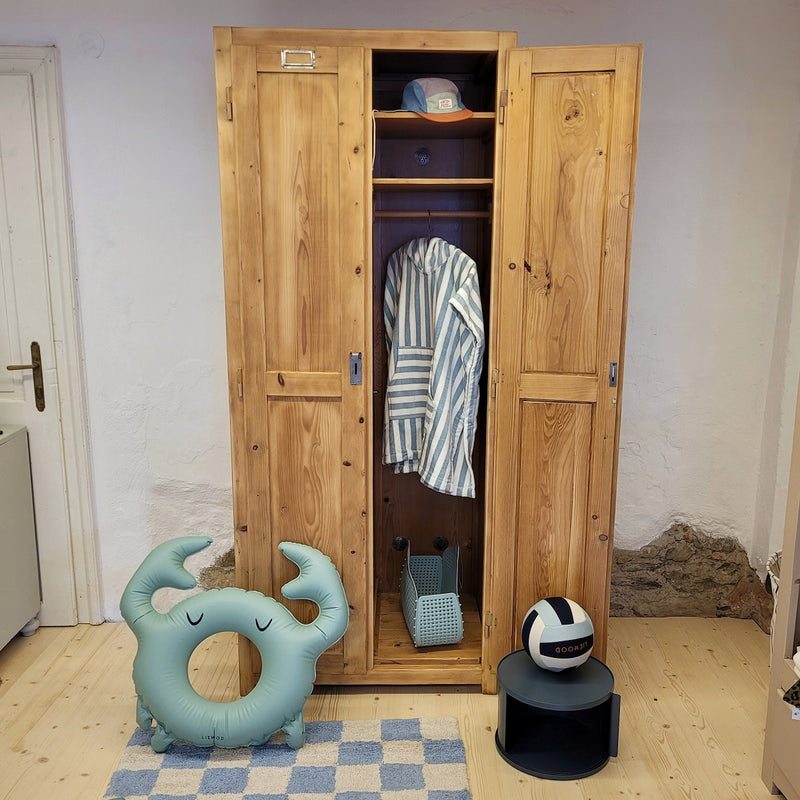 wooden locker "Pauline"