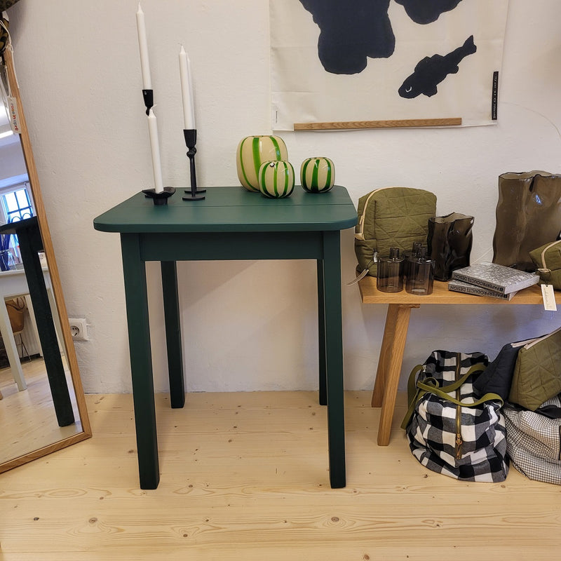 small table "Sina"