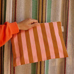 Pouch L - Karamell/Erdbeere gestreift