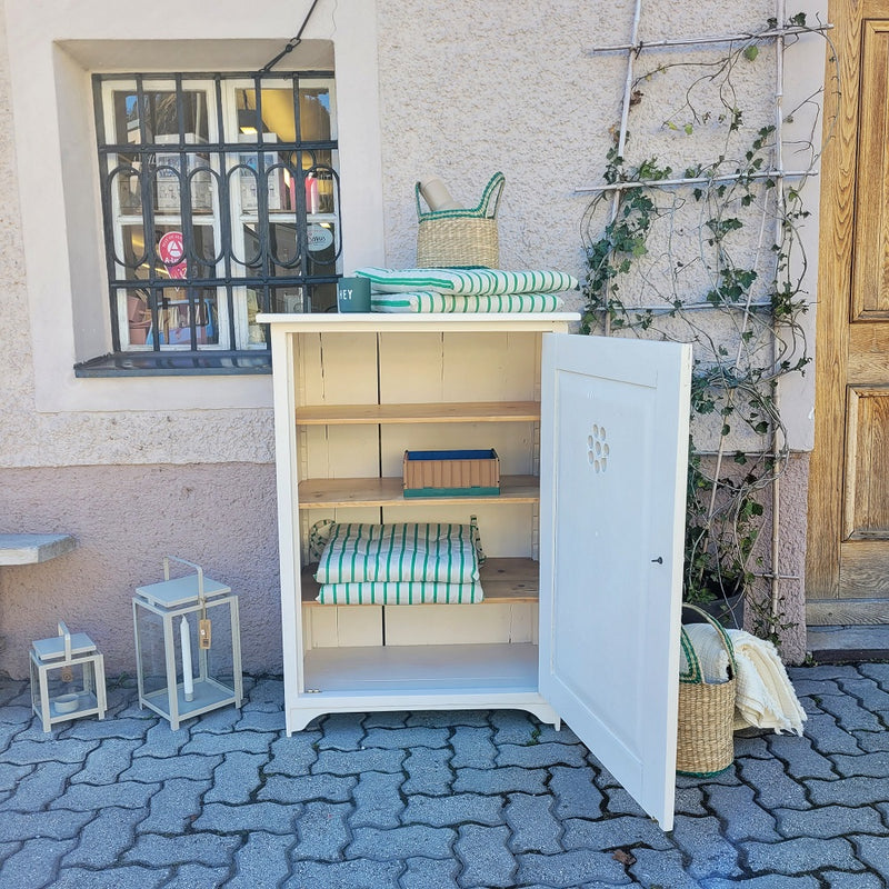 box "Alva"